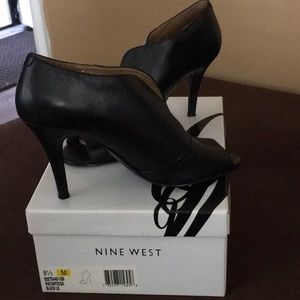 Black Leather V front Booties.....